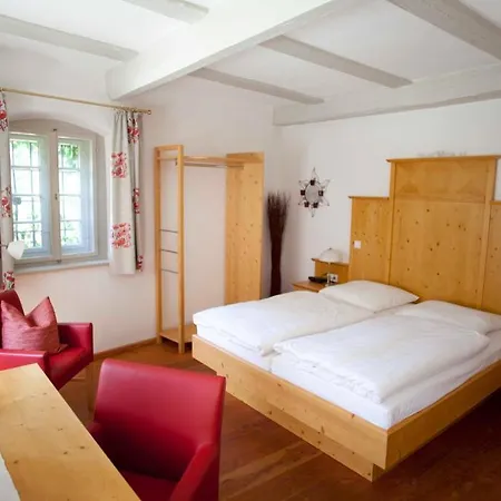 Schloss 3* Thurnau