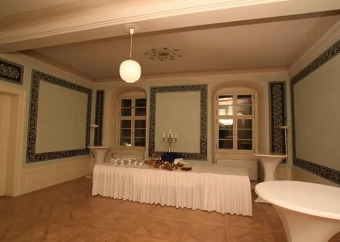 Schloss Ξενοδοχείο