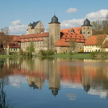 Schloss 3*