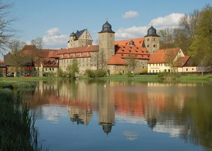 Schloss 3*